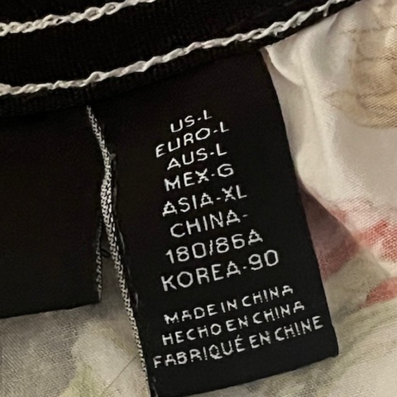 Men's / Unisex - Converse - Desert Sand Cactus Multi Print Resort Shorts - L - Picture 5 of 15